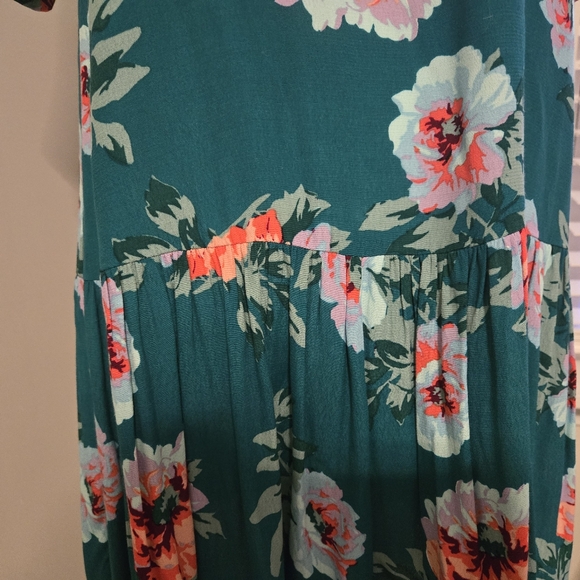MINK PINK Sz S Tropical inspired S/Sl drop waist ruffle hem floral summer dress - Picture 6 of 10